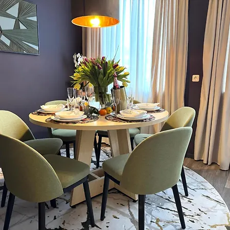 Lägenhet M-stay Klassische 3-zimmer-wohnung, Zentrale Lage, 24h Self-check-in, Nn 404 *
